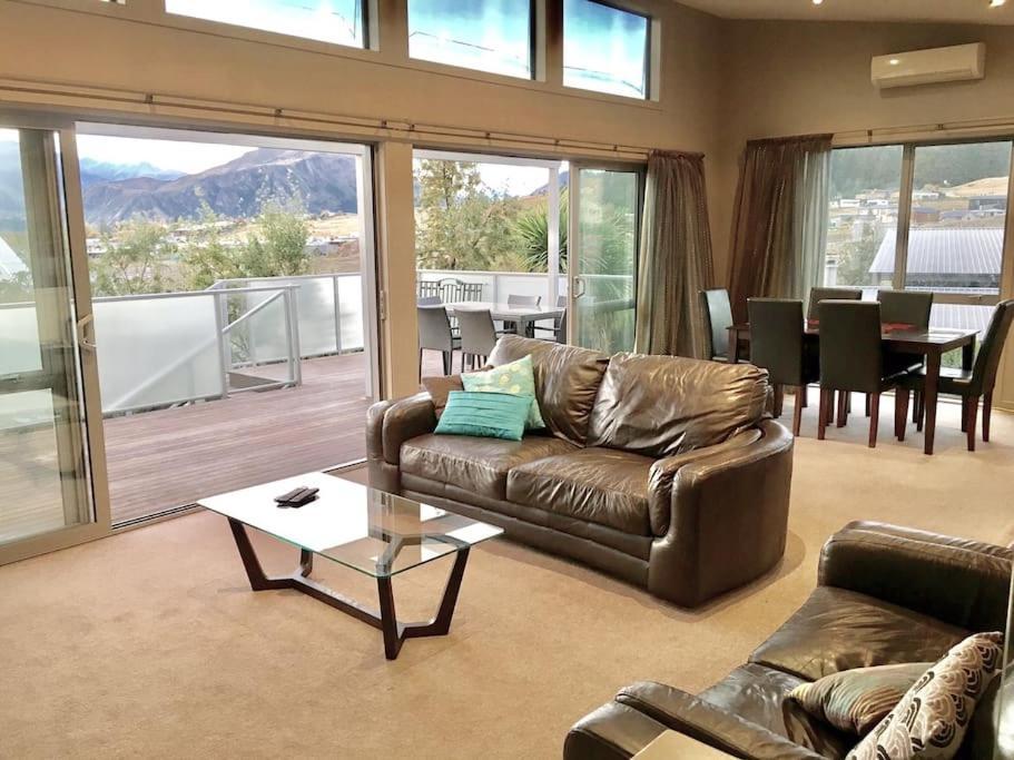 Stunning Bob Lee Place Villa Wanaka Bagian luar foto