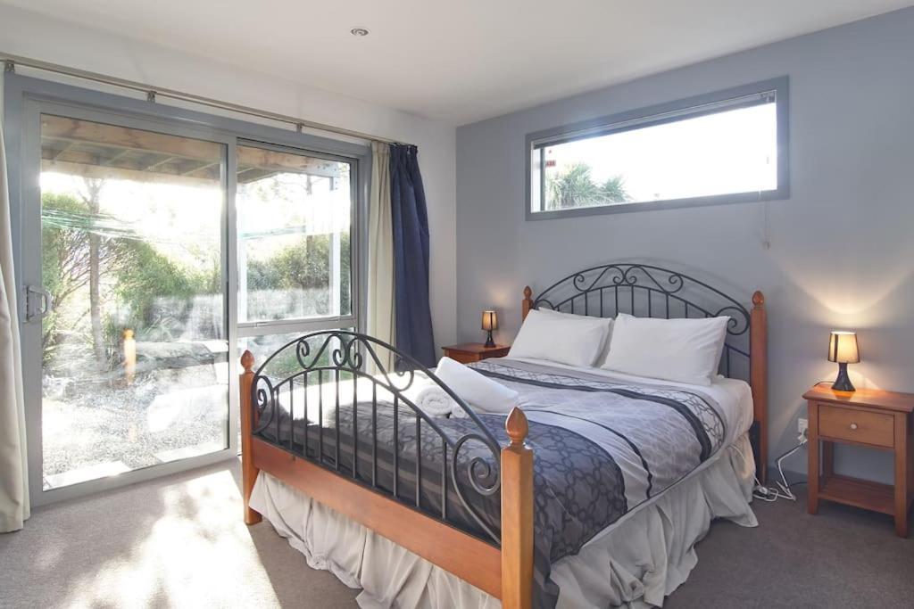 Stunning Bob Lee Place Villa Wanaka Bagian luar foto